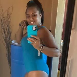 Meet your Posher, Keyla